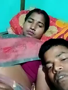 Snapshot of Your_deshibhabi25years chatting on 03-06-26, 03:08 Your deshibhabi25years online show from 03-06-26, 03:08