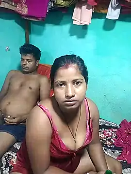 Snapshot of Your_deshibhabi25years chatting on 07-05-26, 09:44 Your deshibhabi25years online show from 07-05-26, 09:44