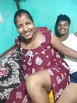 Snapshot of Your_deshibhabi25years chatting on 07-13-26, 12:41 Your deshibhabi25years online show from 07-13-26, 12:41