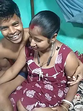 Snapshot of Your_deshibhabi25years chatting on 07-17-26, 12:45 Your deshibhabi25years online show from 07-17-26, 12:45