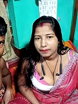 Snapshot of Your_deshibhabi25years chatting on 07-30-26, 09:58 Your deshibhabi25years online show from 07-30-26, 09:58