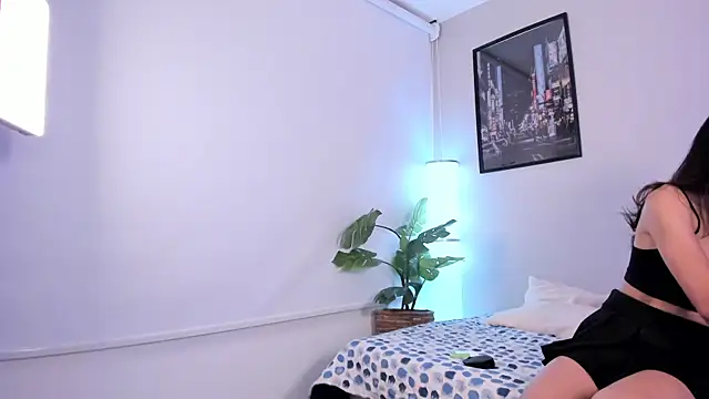 ChloeSinns  online show from 03-10-26, 11:48