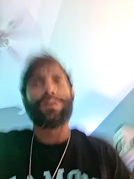 TrndSettr online show from 02-15-26, 01:35