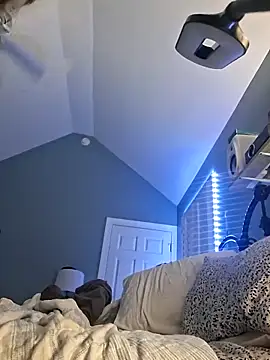 TrndSettr online show from 02-16-26, 06:42