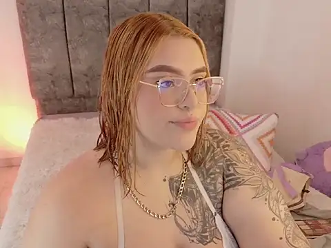 Snapshot of missevans chatting on 02-03-26, 03:17 missevans online show from 02-03-26, 03:17