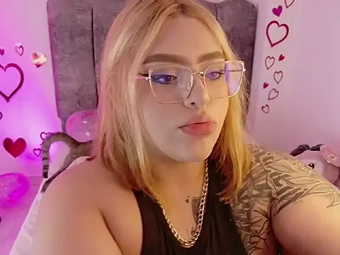 Snapshot of missevans chatting on 02-09-26, 07:07 missevans online show from 02-09-26, 07:07