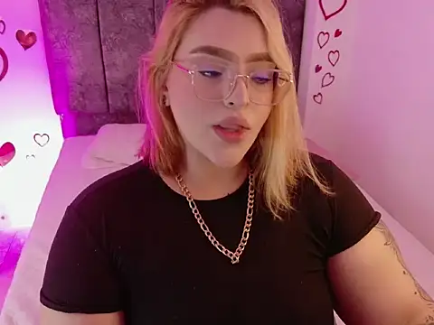 Snapshot of missevans chatting on 02-16-26, 06:59 missevans online show from 02-16-26, 06:59