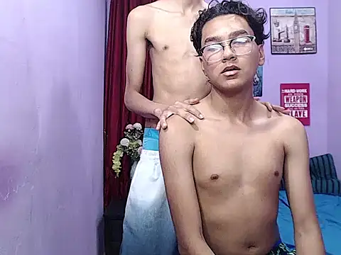 Snapshot of sexys_bigcock_ chatting on 03-13-26, 11:44 sexys bigcock online show from 03-13-26, 11:44