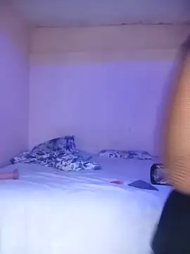 CurvyCutiexx3 online show from 03-10-26, 05:34