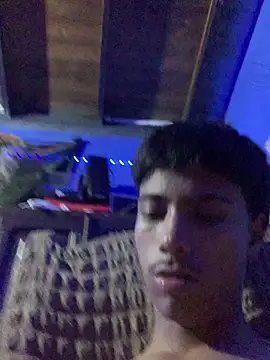 Adan21 cm online show from 05-17-26, 06:55
