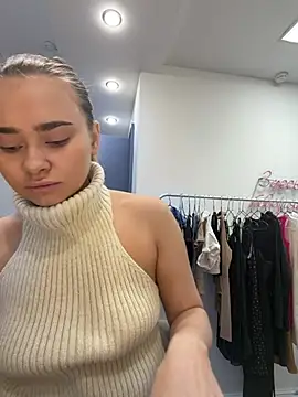 MonicaWestt online show from 04-26-26, 06:33