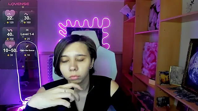 Scarlet Sirenn online show from 02-06-26, 08:29