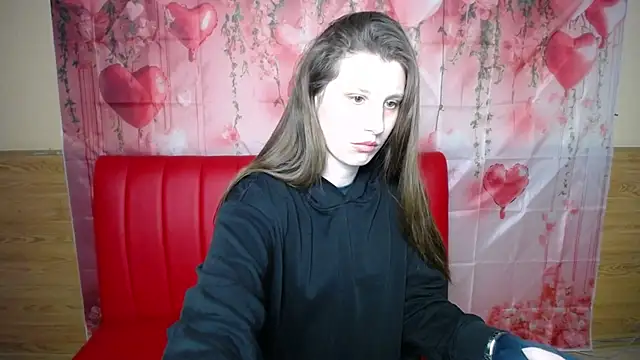 LilianaShine online show from 02-04-26, 12:11