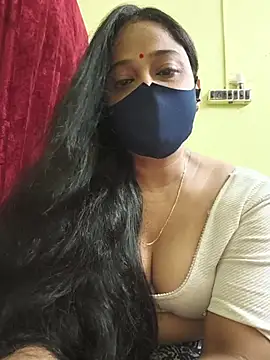 Snapshot of kashish_bhabhi chatting on 05-20-26, 06:03 kashish bhabhi online show from 05-20-26, 06:03