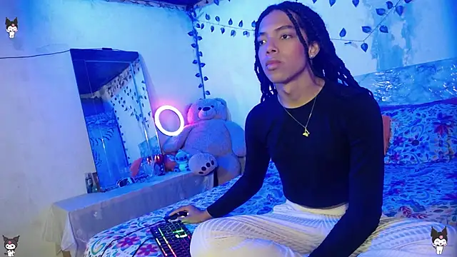 Snapshot of THE_PERFECT_COUPLE_12 chatting on 03-14-26, 03:28 THE PERFECT COUPLE 12 online show from 03-14-26, 03:28