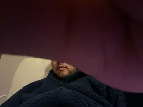 latinocalientehot online show from 02-01-26, 12:42