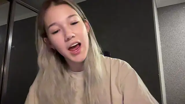 lilXdomiii online show from 03-13-26, 07:42