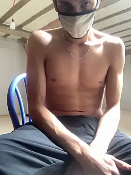 Snapshot of Spoo69 chatting on 03-29-26, 01:11 Spoo69 online show from 03-29-26, 01:11