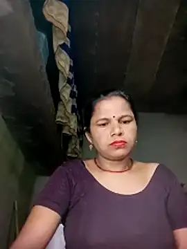 Snapshot of Pooja_sahu chatting on 06-07-26, 10:24 Pooja sahu online show from 06-07-26, 10:24