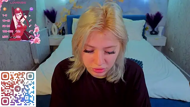 Kate Krose online show from 05-15-26, 01:12