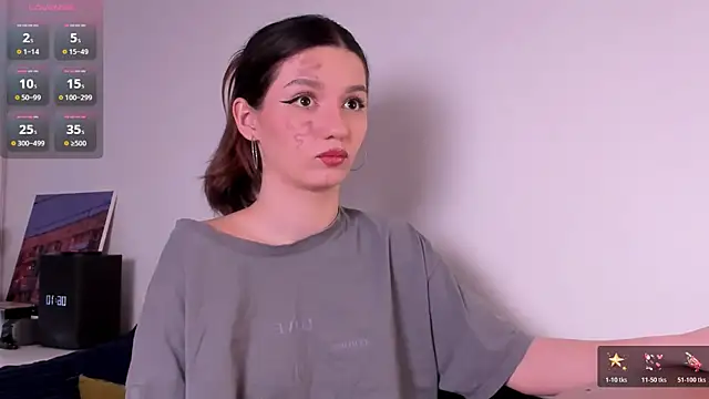 miabellee  online show from 04-11-26, 03:11