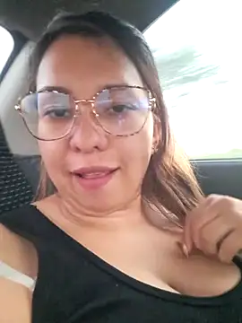 Snapshot of ISABELLA-24_ chatting on 02-28-26, 11:33 ISABELLA-24 online show from 02-28-26, 11:33