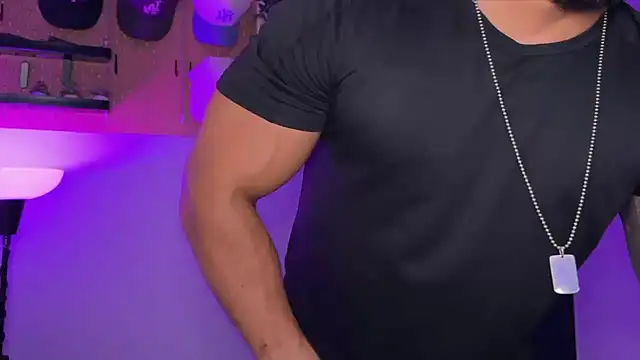 SamDornan51 online show from 03-31-26, 01:07