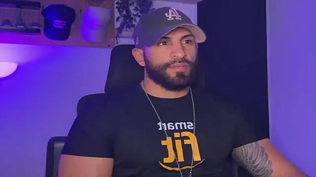 SamDornan51 online show from 04-04-26, 01:26