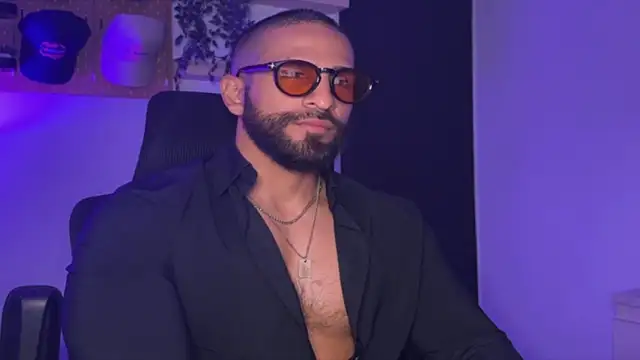 SamDornan51 online show from 04-07-26, 02:56