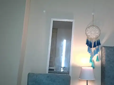 NatalyGuzman26 online show from 04-23-26, 09:41