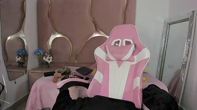 Aisha violeht online show from 03-19-26, 12:42