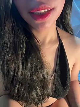 Snapshot of QuynhAnh_2k1 chatting on 02-23-26, 09:28 QuynhAnh 2k1 online show from 02-23-26, 09:28