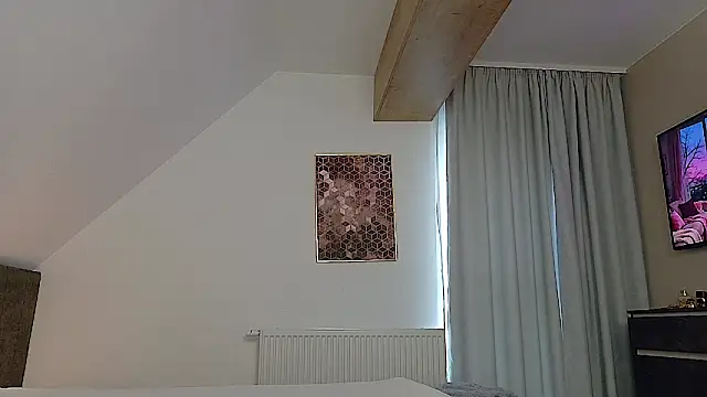 Snapshot of BerryeBoo chatting on 02-07-26, 11:03 BerryeBoo online show from 02-07-26, 11:03