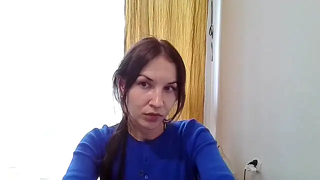 Snapshot of JuliaLovely chatting on 07-26-26, 02:13 JuliaLovely online show from 07-26-26, 02:13