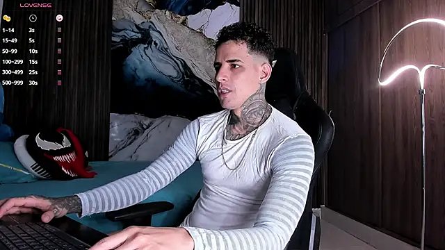 trisstann  online show from 04-26-26, 09:01