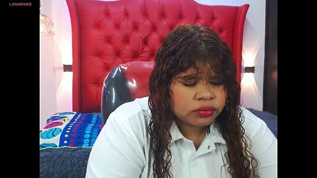 Cloe r online show from 03-19-26, 07:51