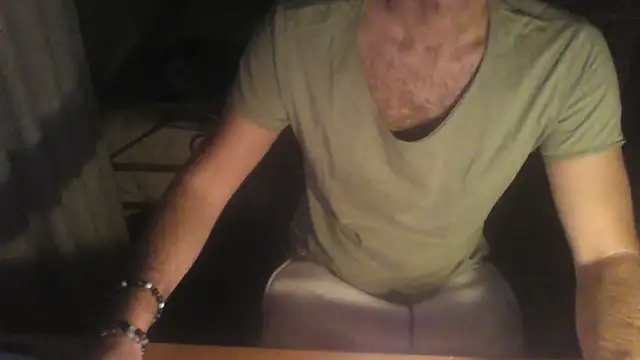 Snapshot of ragazzo200996 chatting on 03-02-26, 09:32 ragazzo200996 online show from 03-02-26, 09:32