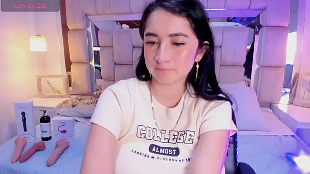 Maitebigboobs online show from 06-07-26, 04:00