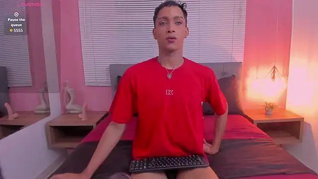 drako18  online show from 04-07-26, 03:51