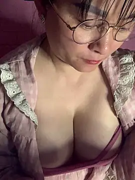 Star-sweet01 online show from 02-11-26, 05:34