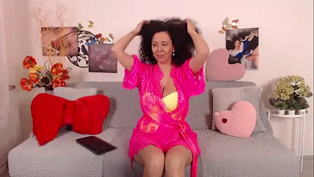 BettiAdamson online show from 04-14-26, 06:52