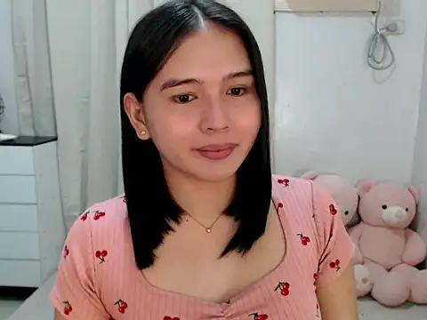 Snapshot of lovely_Janeee chatting on 07-14-26, 11:43 lovely Janeee online show from 07-14-26, 11:43