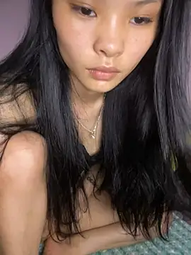 Snapshot of siting00 chatting on 03-04-26, 08:20 siting00 online show from 03-04-26, 08:20