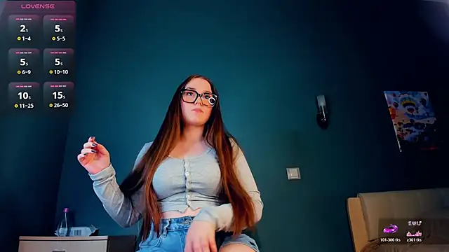 CrissyKales online show from 02-11-26, 05:07