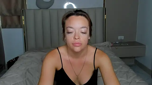 stellaa quenn online show from 03-09-26, 12:14