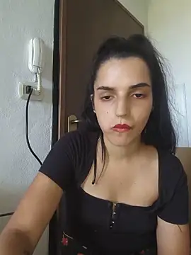 Snapshot of SoniaMoonnnnn chatting on 06-01-26, 03:03 SoniaMoonnnnn online show from 06-01-26, 03:03