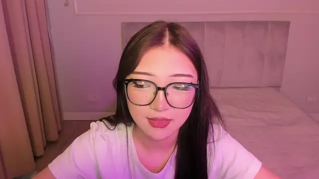 Snapshot of say7maya chatting on 02-15-26, 03:47 say7maya online show from 02-15-26, 03:47