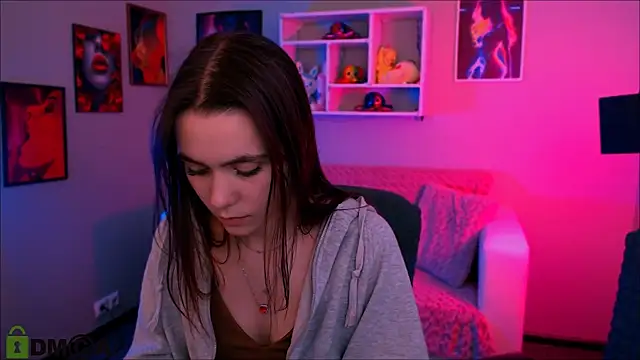 laurenmurrr online show from 04-25-26, 01:41