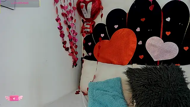 dahlialee online show from 02-12-26, 12:44