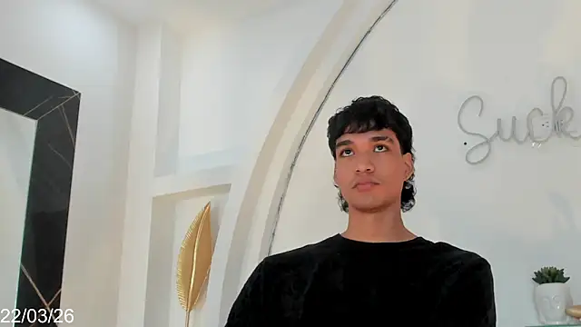 Snapshot of branmonter_xxx_big chatting on 03-22-26, 10:02 branmonter xxx big online show from 03-22-26, 10:02